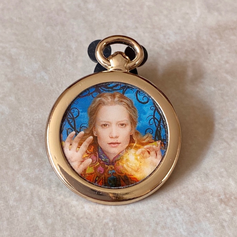 Disney Alice Through The Looking Glass Pin